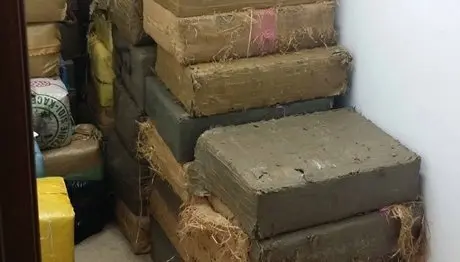 1.100 kilos hach&iacute;s copia