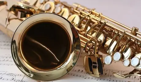 saxophone-546303_640