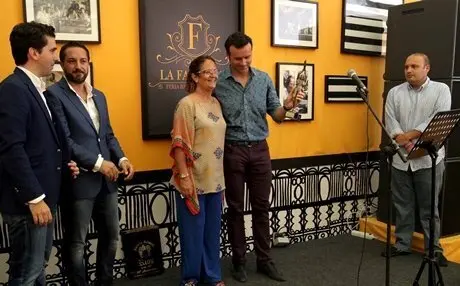 ENTREGA TROFEO TAURINO