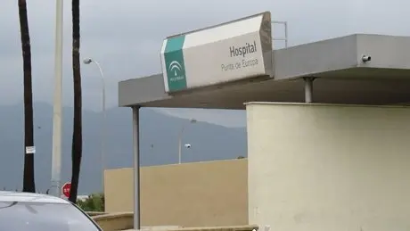 Entrada Hospital Punta Europa