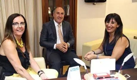 VISITA DIRECTORA ONCE