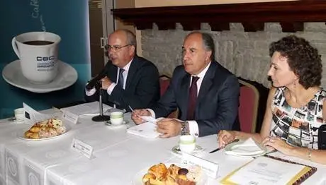CONFEDERACION DE EMPRESARIOS