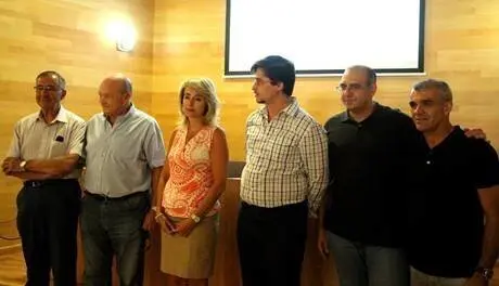 lORCA eSTRECHANDO
