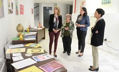 PRESENTACION DE TRABAJOS IES LAS PALOMAS