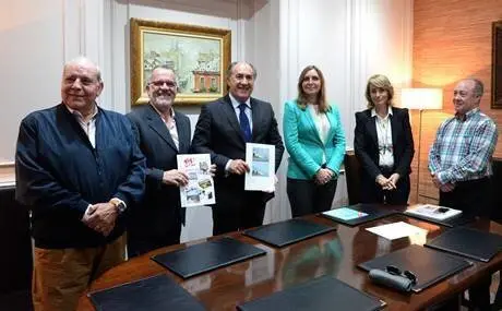 Reuni&oacute;n Grupo Filat&eacute;lico