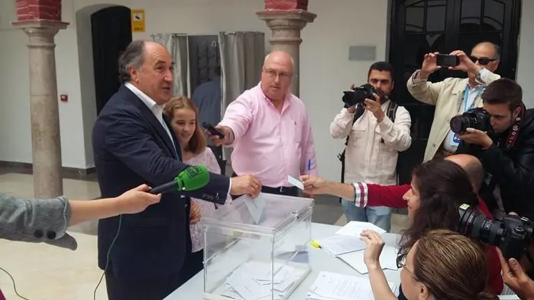 Landaluce PP Municipales 2015 vota1