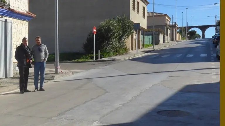 Calle Maestra Mar&iacute;a Luisa en la barriada del Cobre