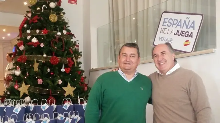 Antonio Sanz junto al candidato al Senado, Jose Ignacio Landaluce