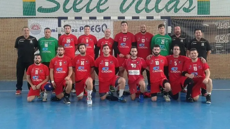 La formaci&oacute;n algecire&ntilde;a en el pabell&oacute;n cordob&eacute;s