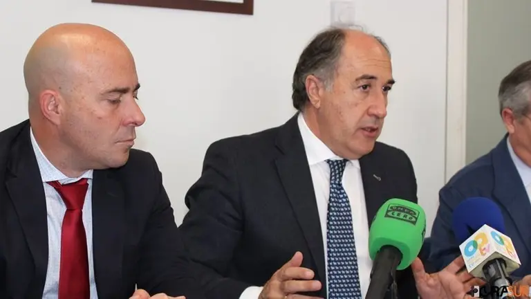 Landaluce junto a Nacho Macias