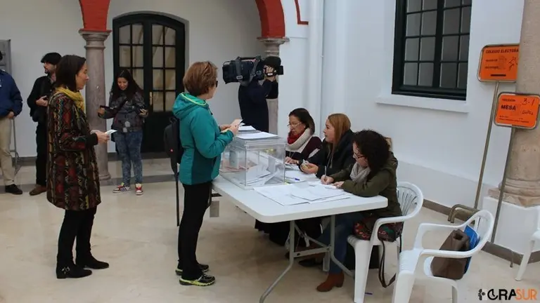 Detalle de un colegio electoral