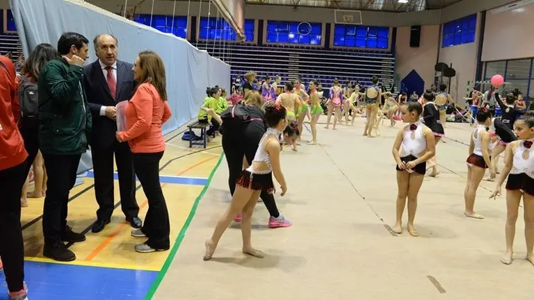 2-GIMNASIA RITMICA PABELLON