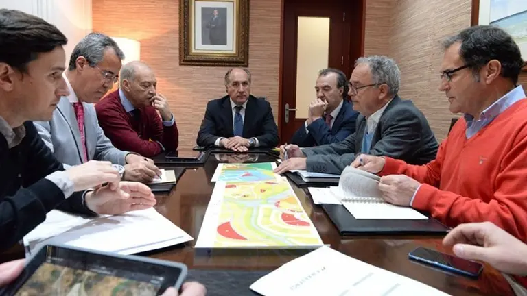 ALCALDIA REUNION DIRECTOR GENERAL DE CARRETERAS