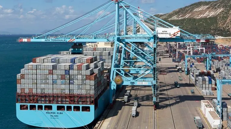 TANGER - BEDRIJFSREPORTAGE APM TERMINALS.&copy; Nils van Houts Fotografie