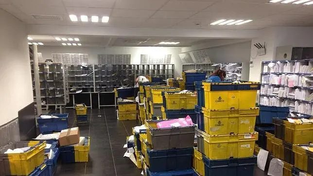 Correo acumulado Reparto