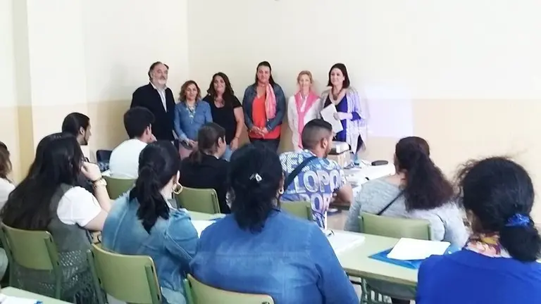 AA.VV. VERDE Y BLANCA