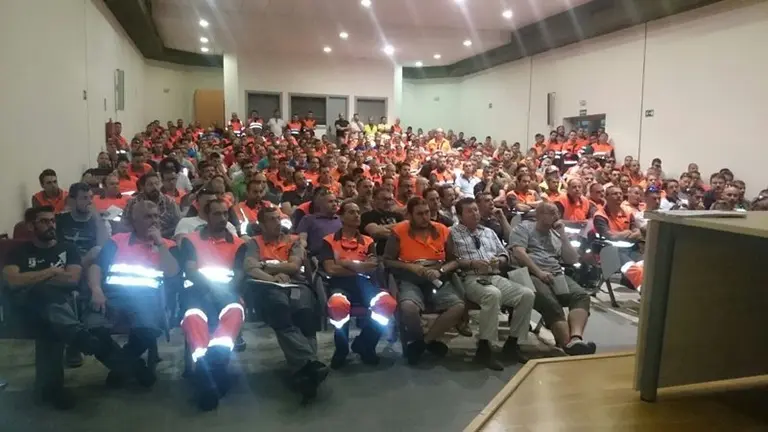Asamblea (1)