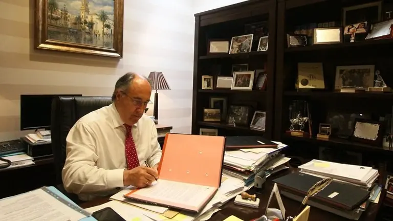 Firma convenio San Garc&iacute;a