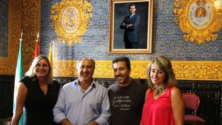 VISITA REPRESENTANTE DEL PUEBLO DE LA MADRE DE PACO DE LUCIA