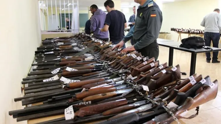 subasta_armas_2