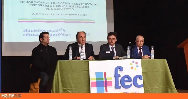 VISITA COLEGIO ADORATRICES