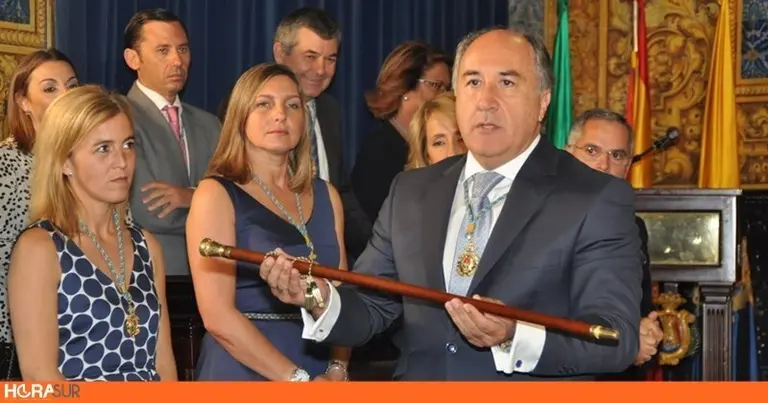 Pleno Constitucion Alcalde Algeciras 13062015 (23)