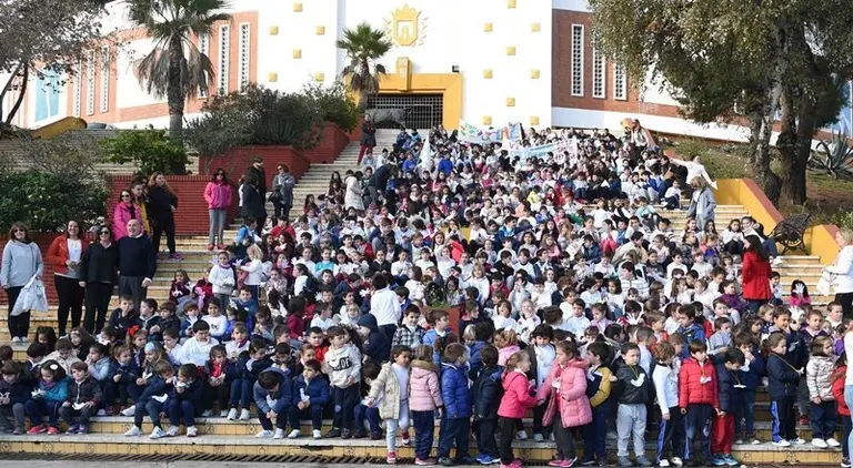 1-CARRERA SOLIDARIA COLEGIO EN PARQUE FERIA