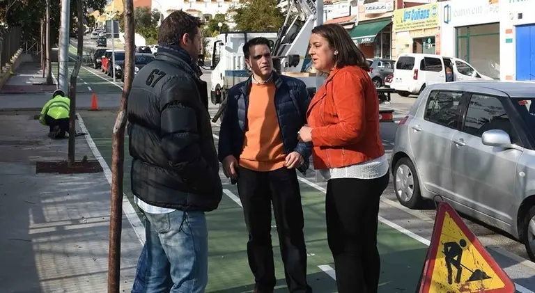 ALUMBRADO AVD. 28 DE FEBRERO