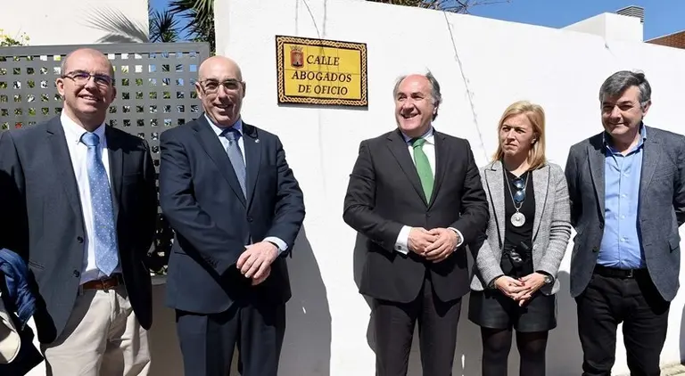 INAUGURACION CALLE ABOGADOS DE OFICIO 48