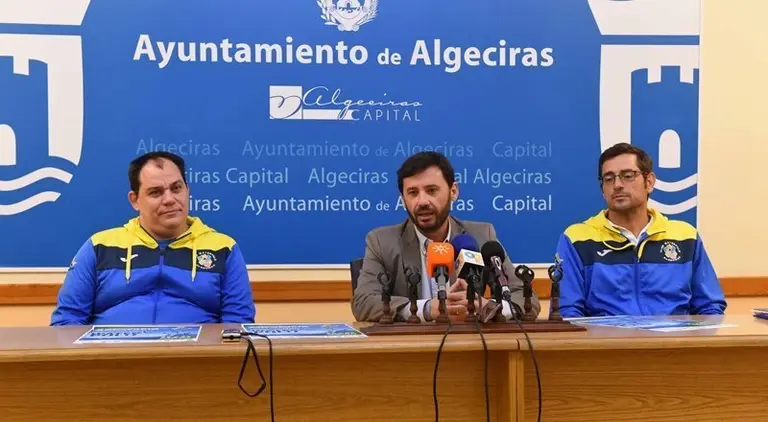 RUEDA DE PRESENTACION DEL CAMPEONATO ANDALUZ DE WATERPOLO CATEGORIA INFANTIL