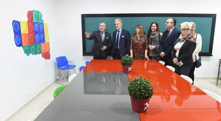 4-INAUGURACION DEL CENTRO DE ATENCION TEMPRANA DE APADIS