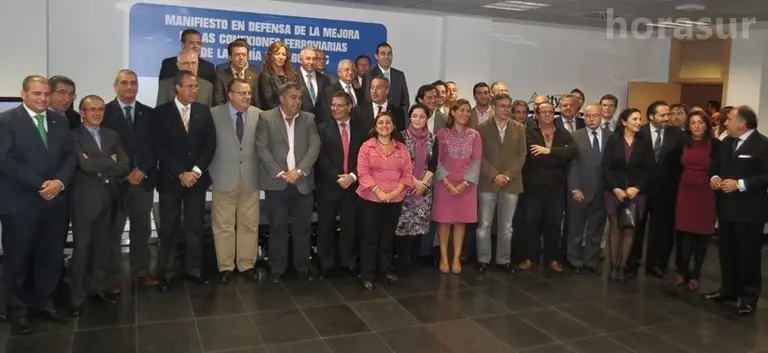 Manifiesto Ferrocarril Oct2012 (71)