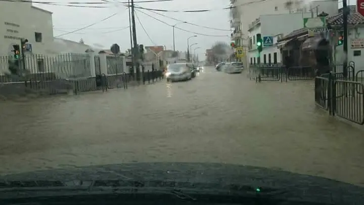 Inundaciones en Rinconcillo Abr2017