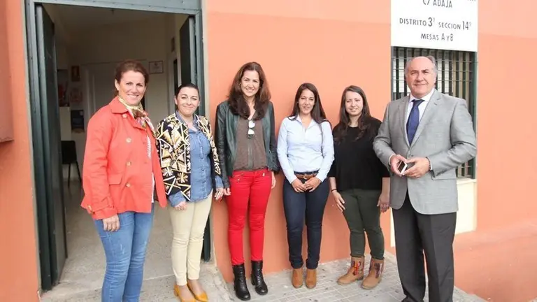 VISITA ALCALDE CENTRO DE ASUNTOS SOCIALES LA PI&Ntilde;ERA 007