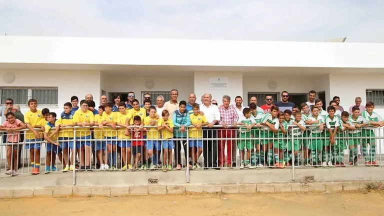 INAUGURACION VESTUARIOS CAMPO SERGIO MARTIN 2 (1)