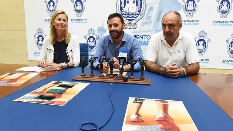RUEDA DE PRENSA PRESENTACION CARRERA POPULAR