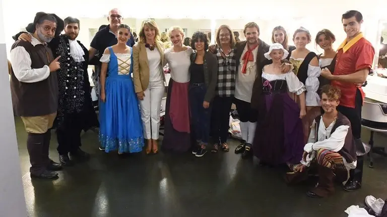 MUSICAL INFANTIL LA BELLA Y LA BESTIA