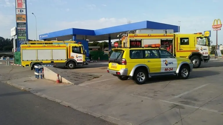 DEFLAGRACI&Oacute;N GASOLINERA LOS BARRIOS.12.10.17