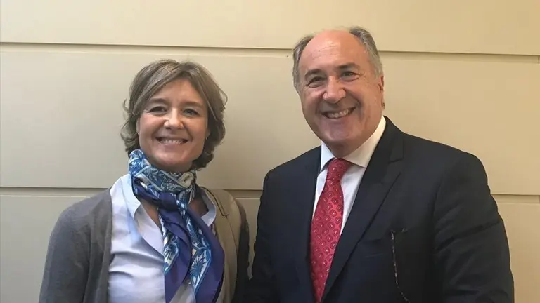 MINISTRA DE MEDIO AMBIENTE 1