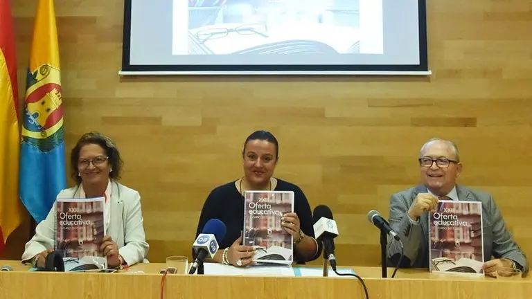 PRESENTACION DE LA OFERTA EDUCATIVA MUNICIPAL