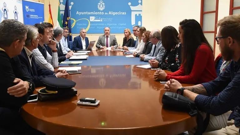 REUNION PLAN MOVILIDAD BARRIO DE LA CARIDAD