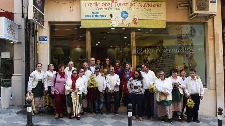 INAUGURACION MERCADILLO APADIS