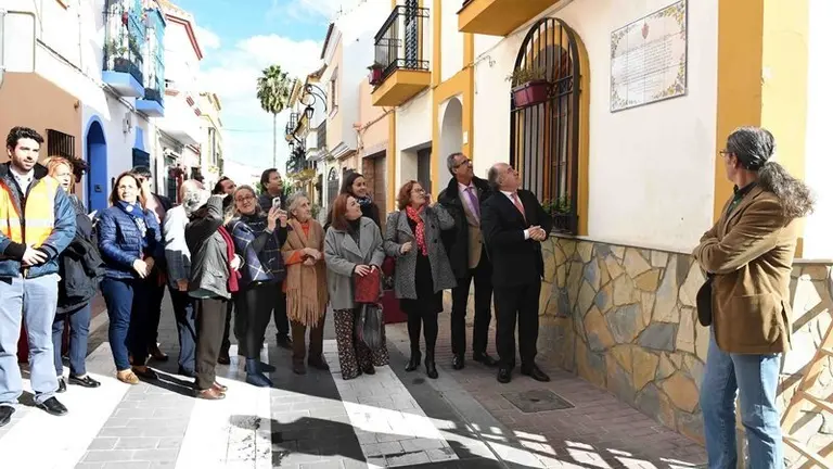 COLOCACION DE LA PLACA CALLE LIBERTAD