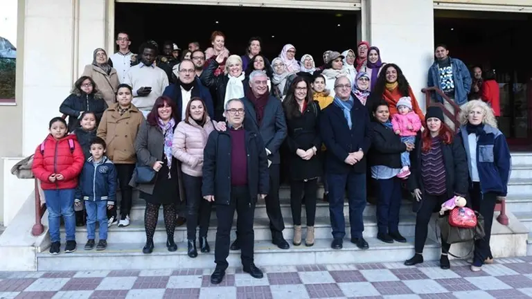 CLAUSURA DE UN BARRIO DE TODOS