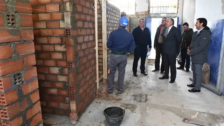 PISTAS DE ATLETISMO VISITA OBRAS VESTUARIOS