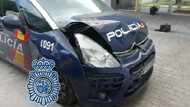 2017-12-18 Algeciras Detenido Sustracci&oacute;n furgoneta