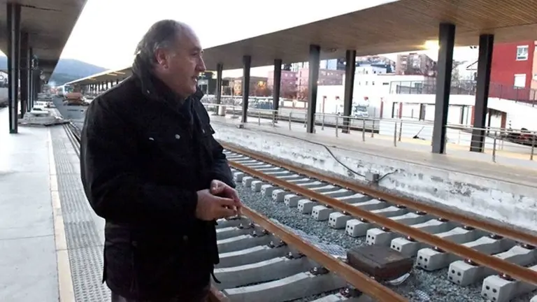 Landaluce, en la estaci&oacute;n de Renfe