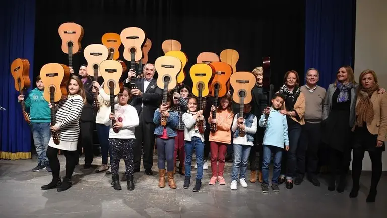 GUITARRAS AL CIELO