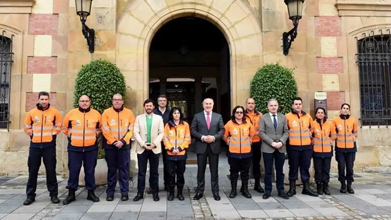 Voluntarios de Protecci&oacute;n Civil