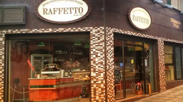 Fachada de Raffetto en la calle Ventura Mor&oacute;n